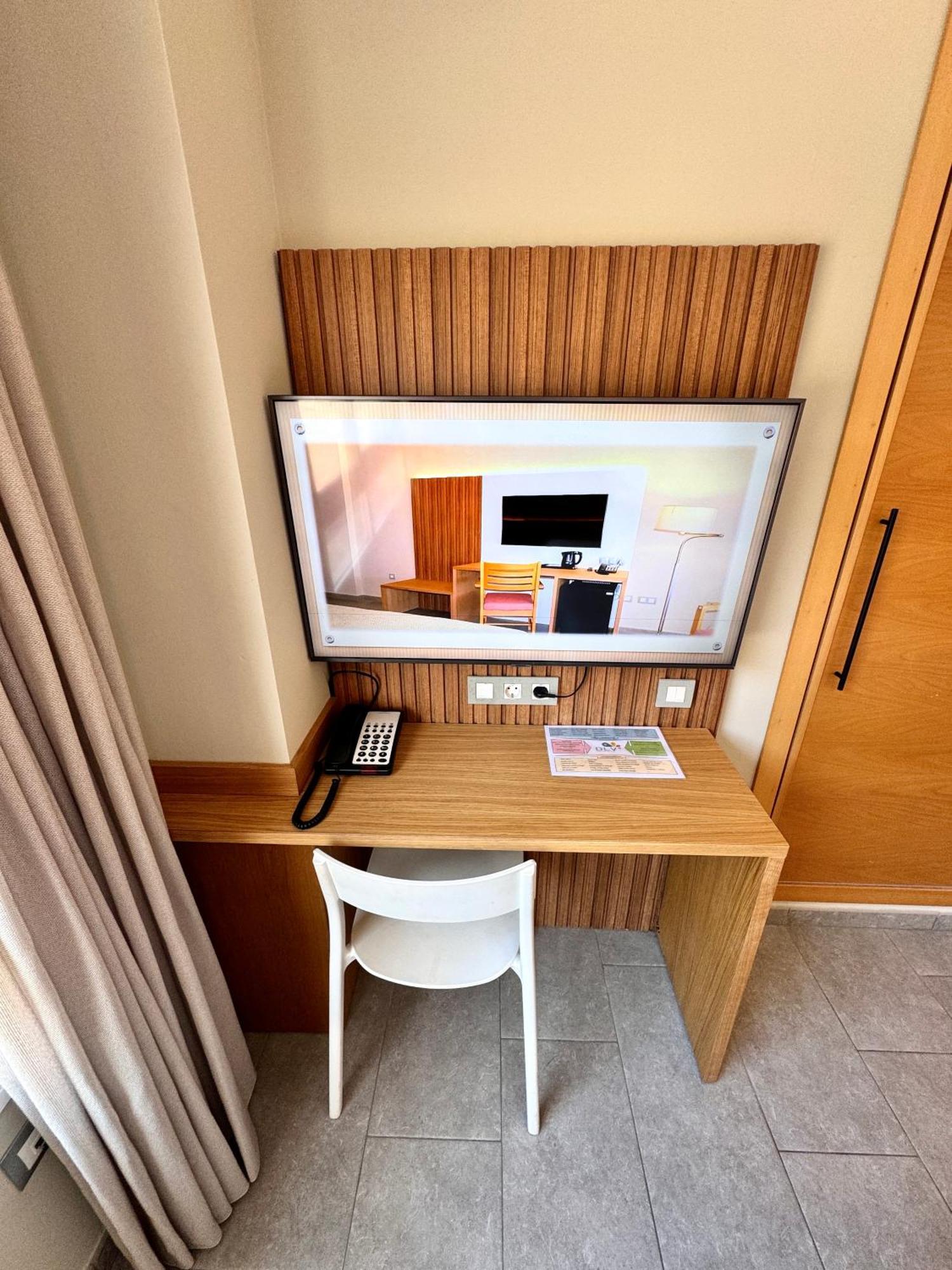 Vistamar Hotel Luxury Wellness By Dlv Ла-Віла-Джойоза Екстер'єр фото